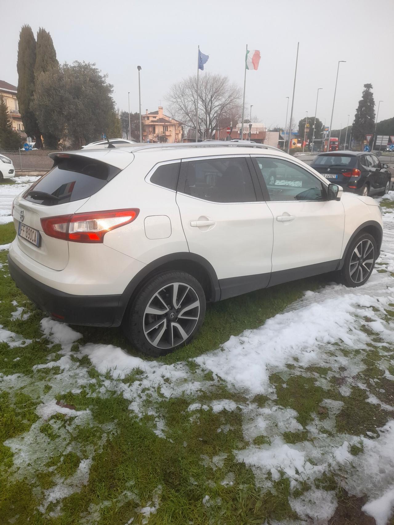 Nissan Qashqai 1.6 dCi 2WD N-Connecta