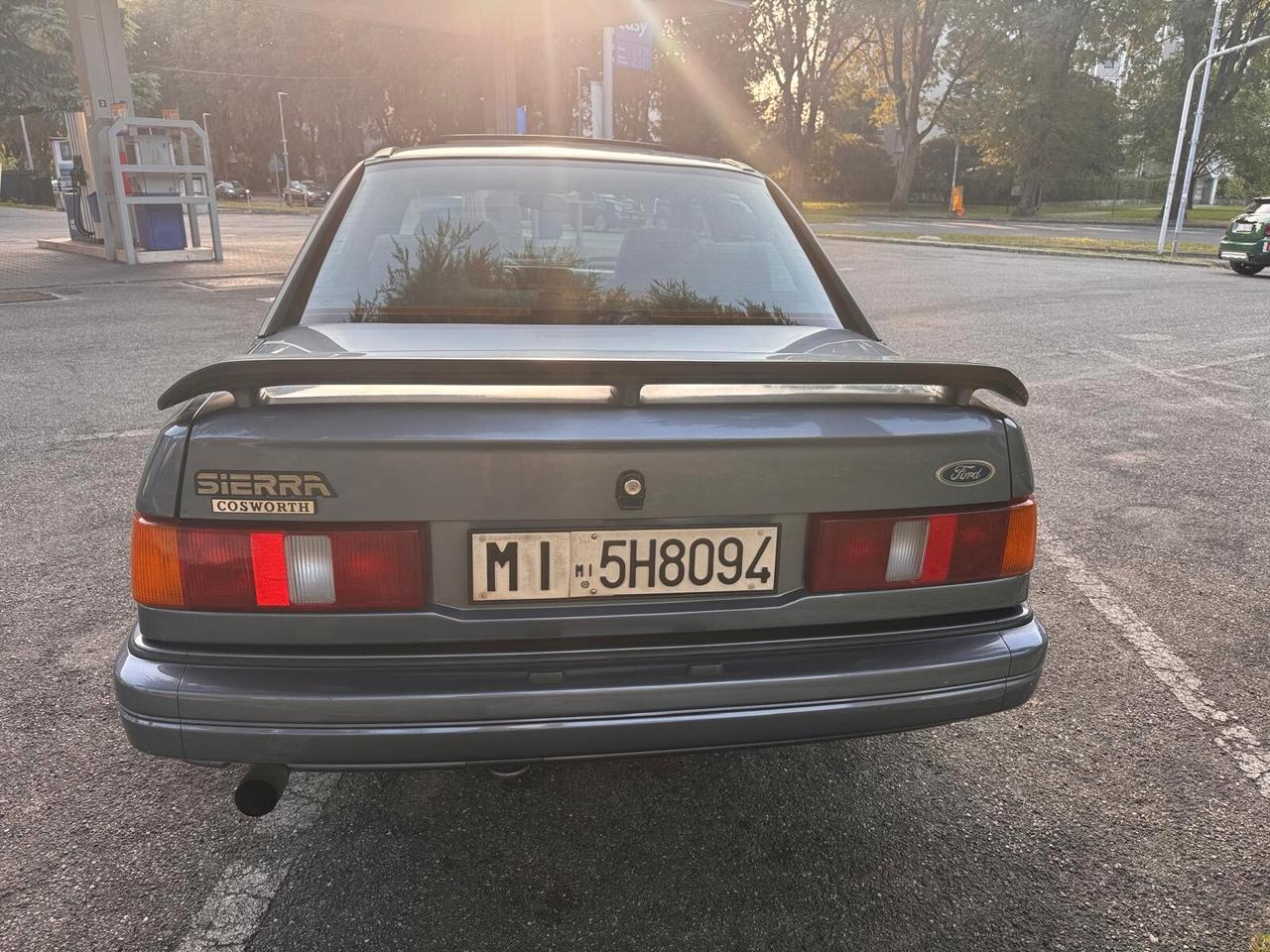 Ford Sierra 2.0i turbo 16V 4p. RS Cosworth