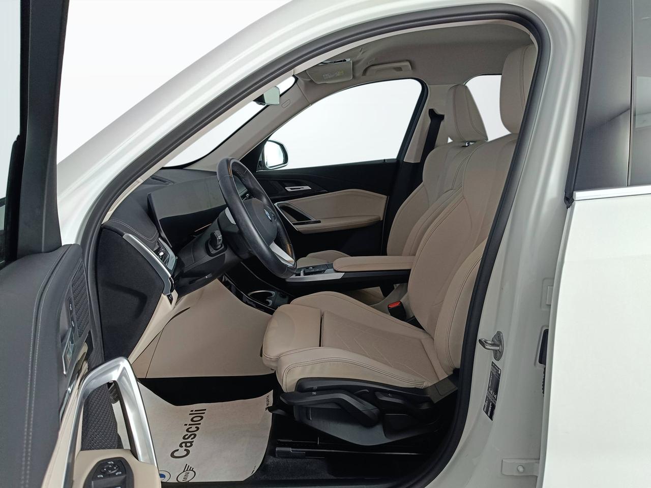 BMW X1 U11 - X1 sdrive18d X-Line auto