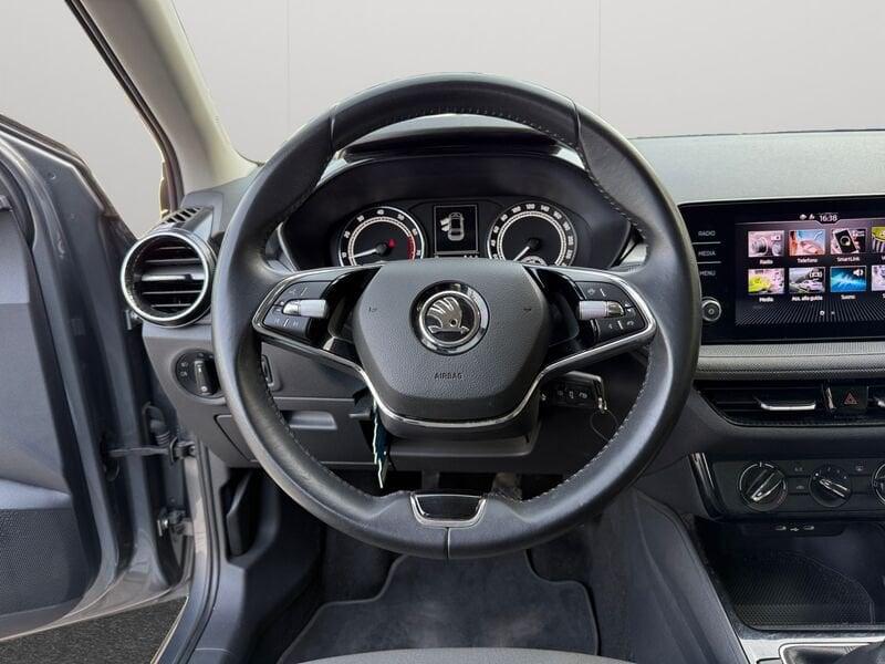 Škoda Fabia Ambition 1.0 MPI 59 kW (80 CV) 5 marce - manuale