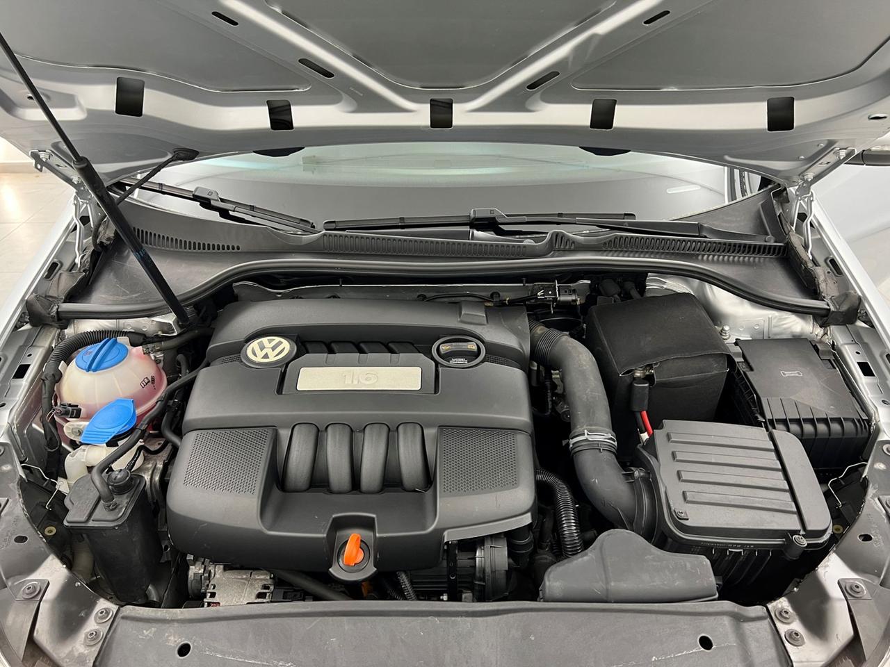 VOLKSWAGEN Golf VI 2008 Golf 5p 1.6 Comfortline