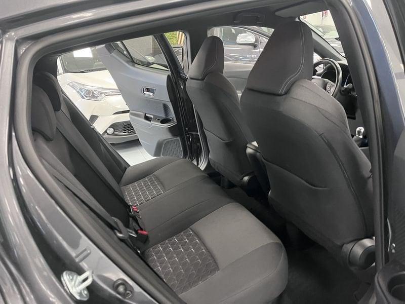 Toyota C-HR C-HR 1.8 Hybrid E-CVT Trend