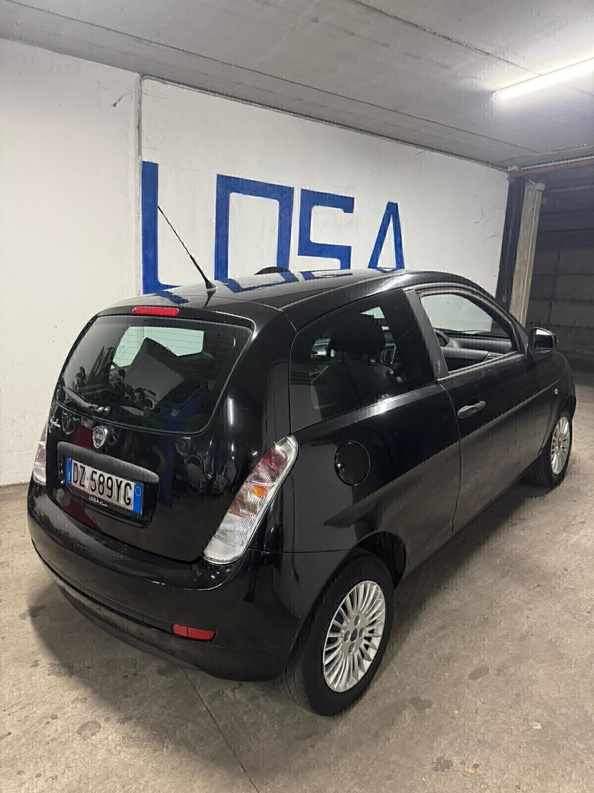 Lancia Ypsilon 1.2 2009 euro 4