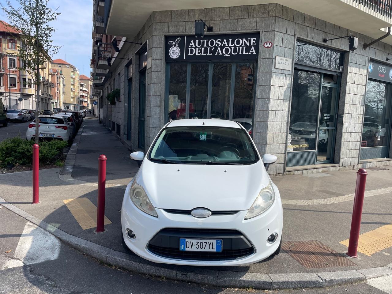 Ford Fiesta 1.4 TDCi 68CV 5 porte Titanium/GARANZIA