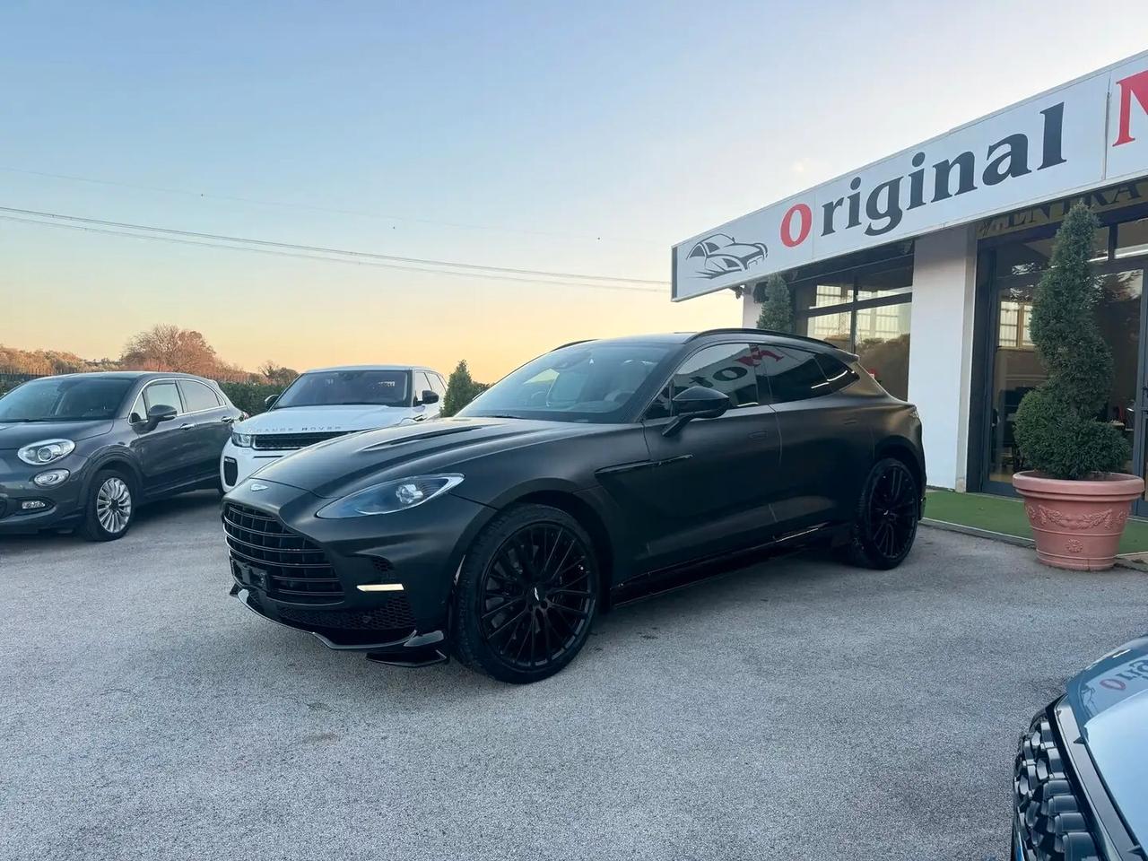Aston Martin DBX DBX707