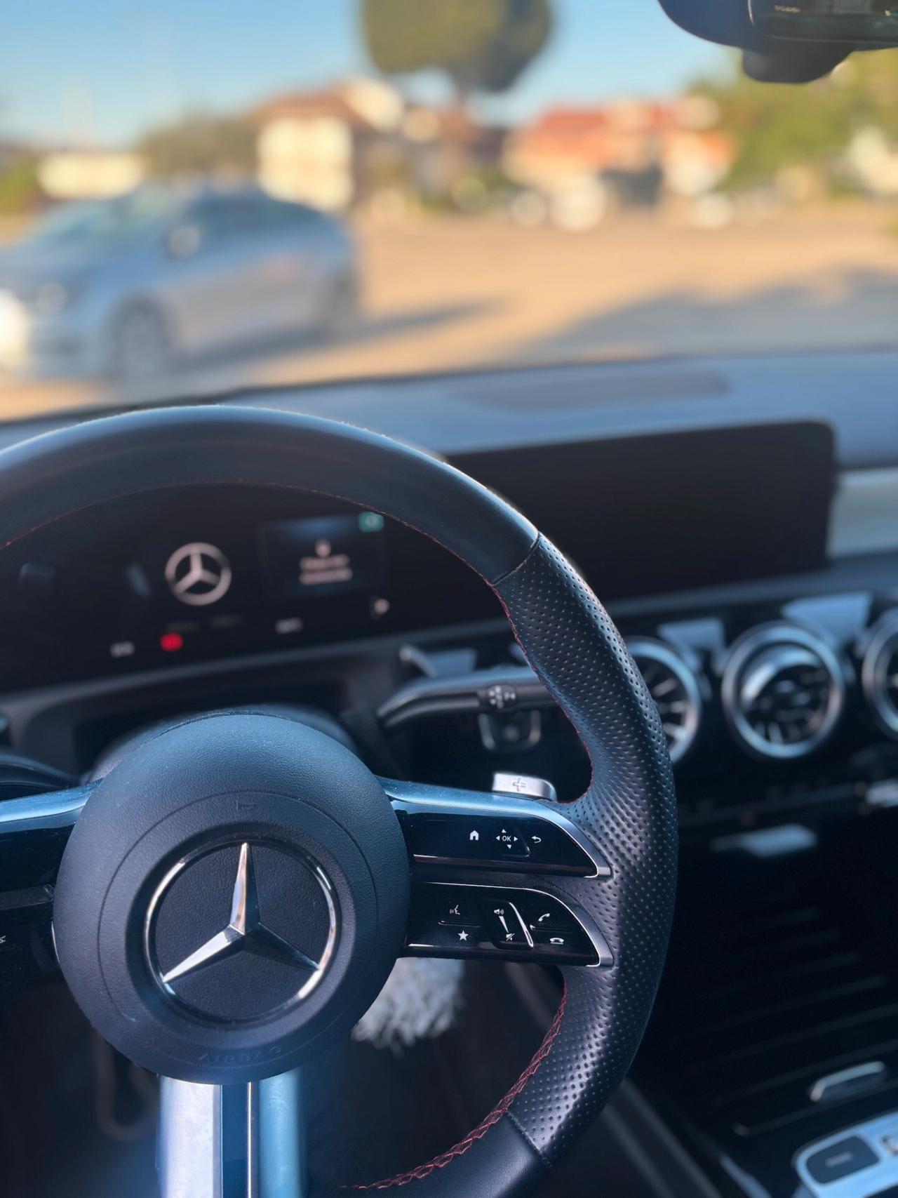 Mercedes-benz A 180 d Automatic AMG Line Premium