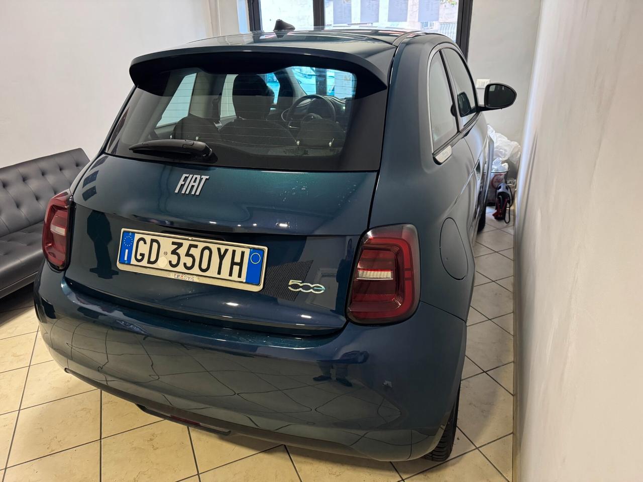 Fiat 500 500e Berlina 42 kWh Icon