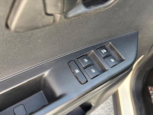 Mahindra KUV100 1.2 VVT K6+