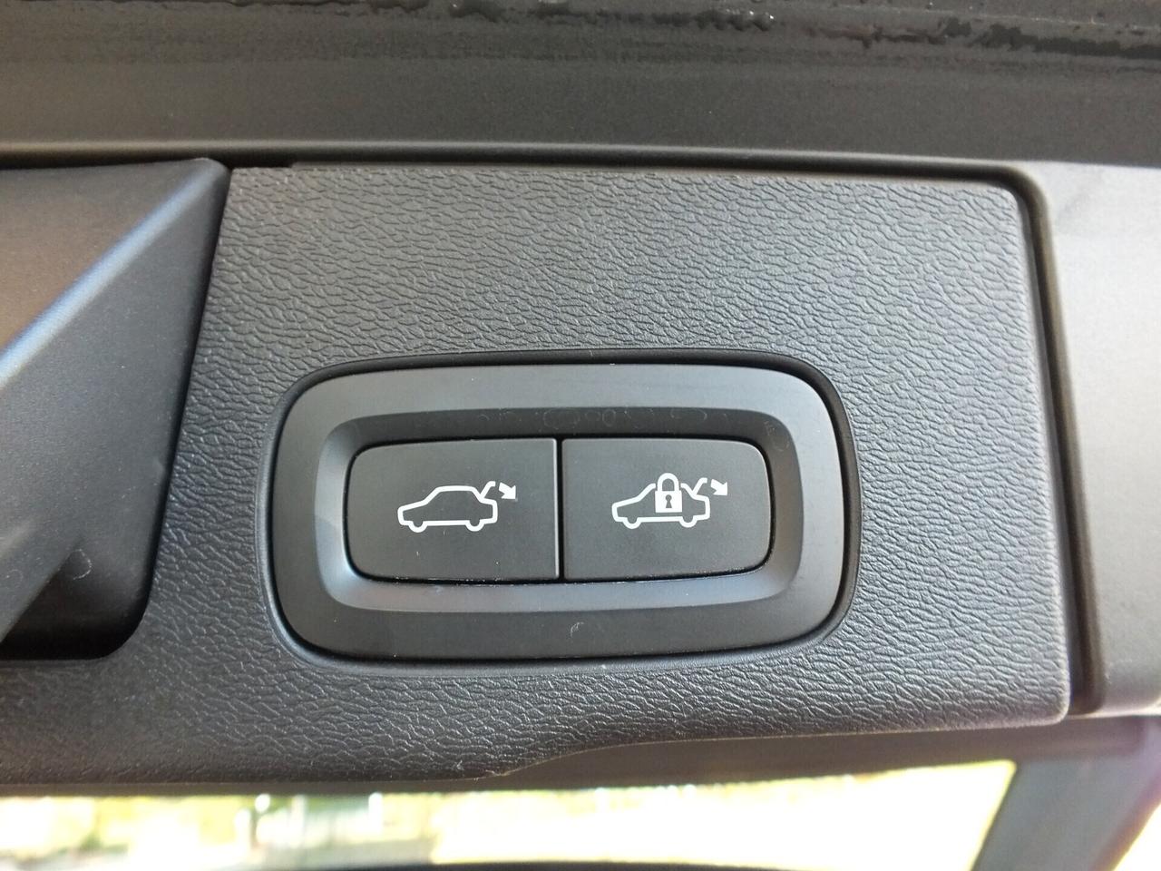 VOLVO XC 60 190 CV 4X4 AUTOM.INSCRIPTION