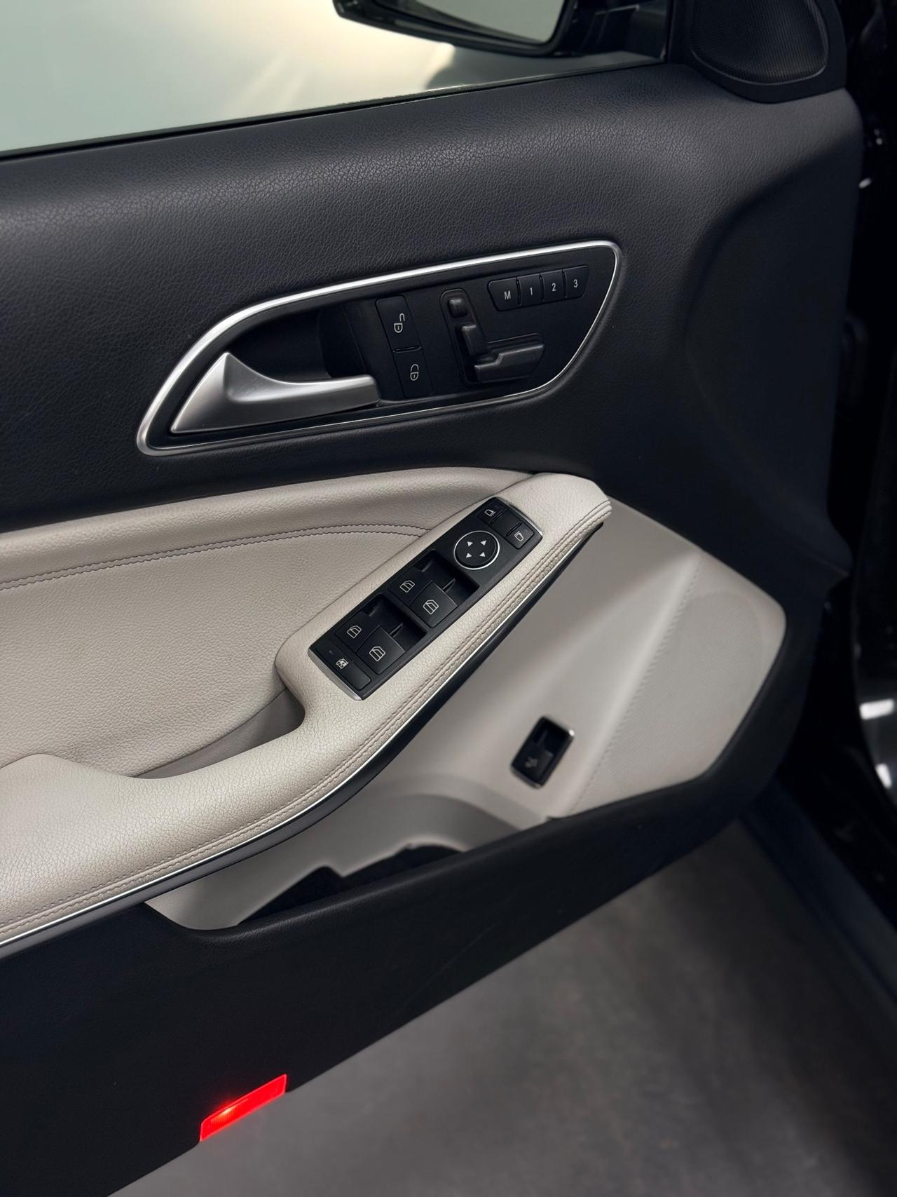 Mercedes-benz GLA 200 d Automatic 4Matic Premium 11/2016 Neopatentati Euro 6B