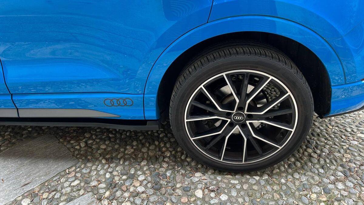 Audi Q3 45 1.4 tfsi s-line s-tronic