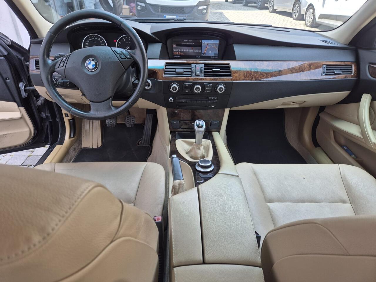 Bmw 525i Attiva
