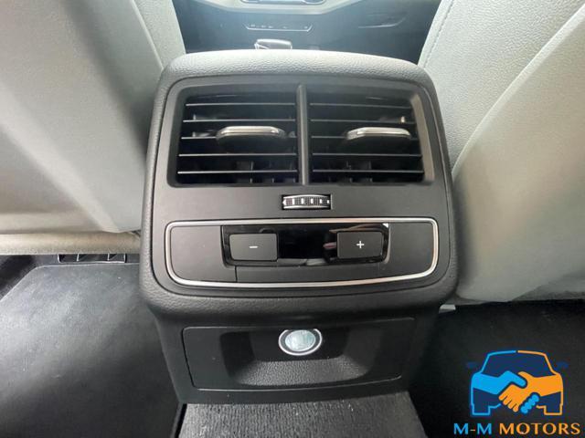 AUDI A4 Avant 2.0 TDI 150 CV S tronic Sport