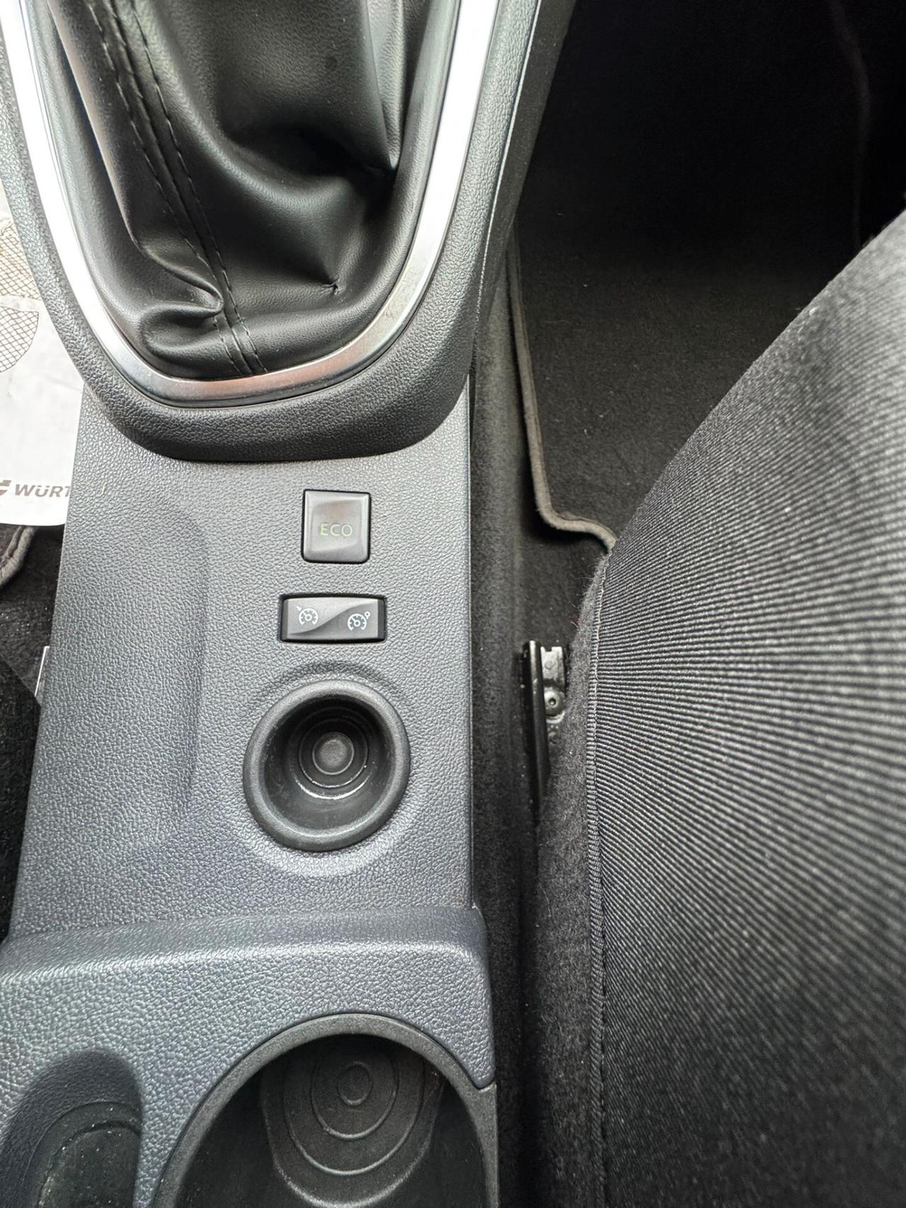 Renault Captur dCi 8V 110 CV Start&Stop GANCIO DI TRAINO !!