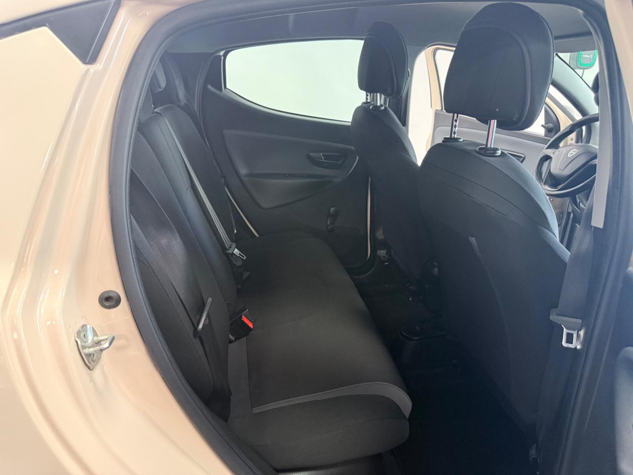 Lancia Ypsilon 1.3 MJT 16V 95 CV 5 porte S&S Gold