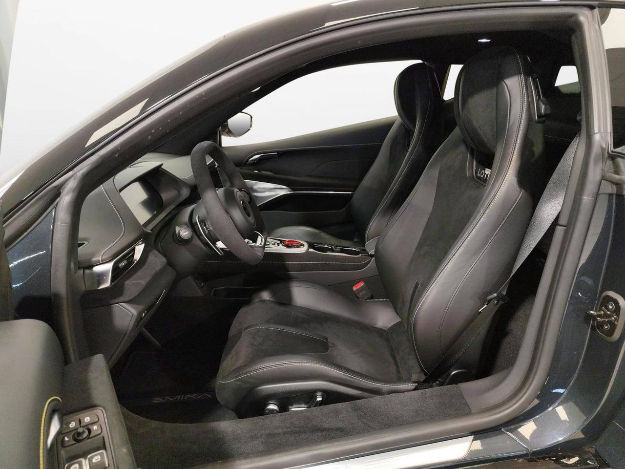 Lotus Emira 2.0 First Edition 365cv