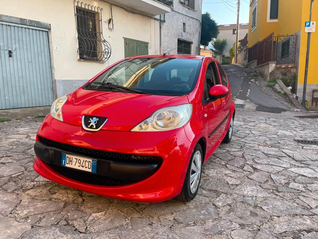 Peugeot 107 1.0 68CV 5p. Sweet Years