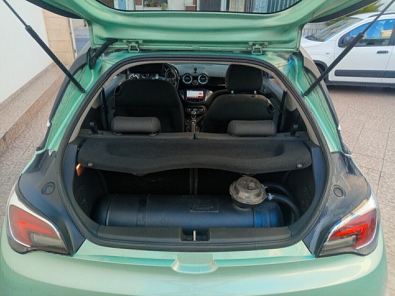 Opel Adam 1.2 70 CV #GPL#