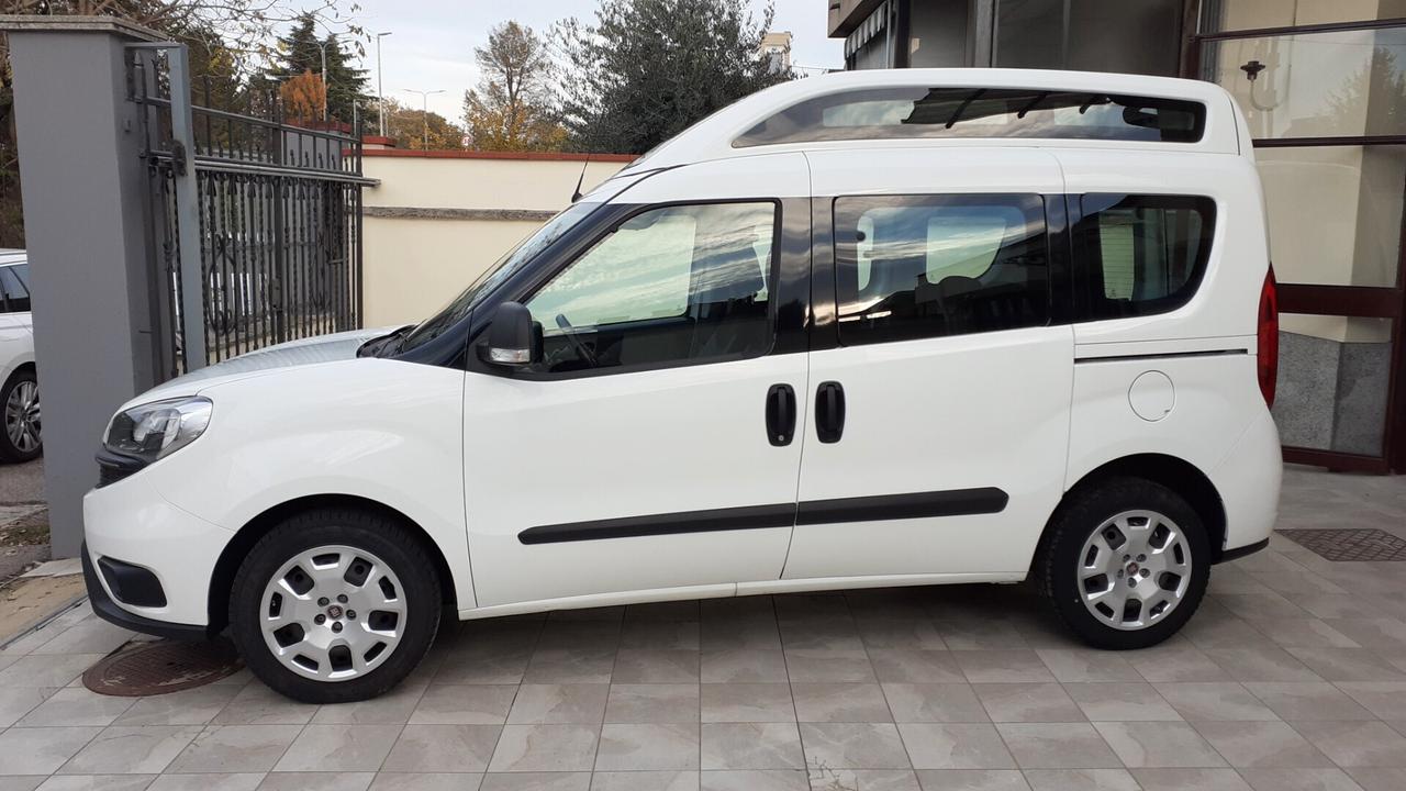 Doblo tetto alto trasporto disabili 1.6 MJT €6