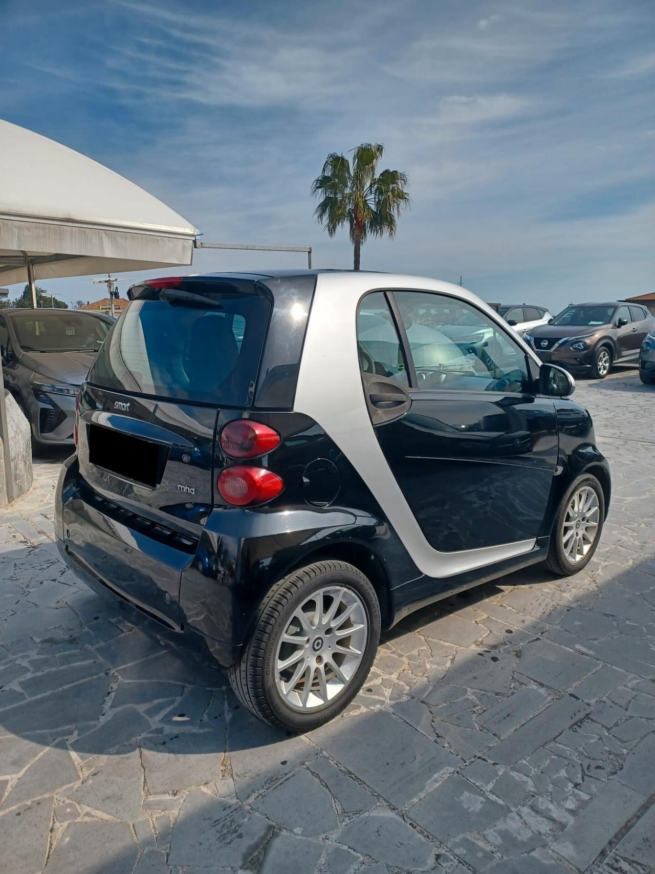 Smart ForTwo 1000 52 kW MHD coupé passion