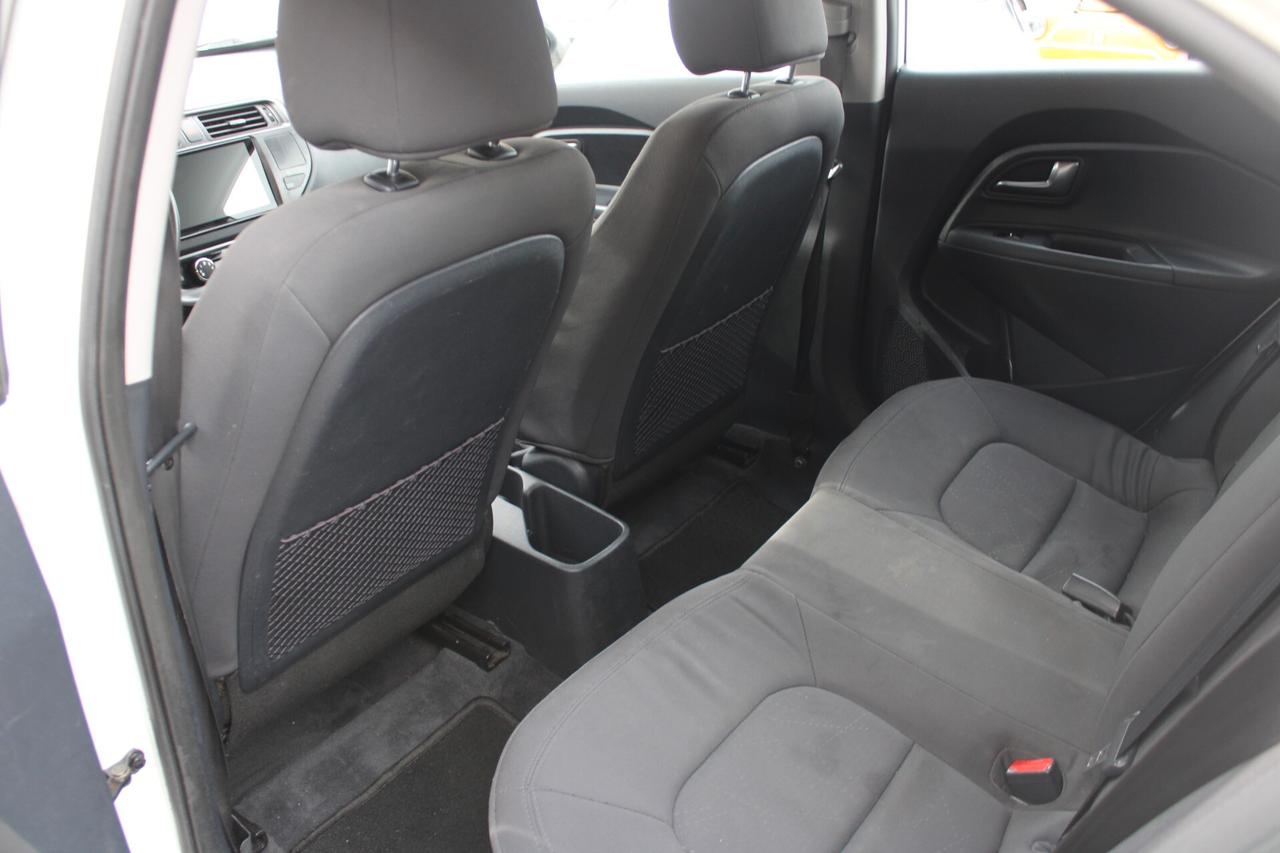 Kia Rio 1.1 CRDi WGT 5p. LX