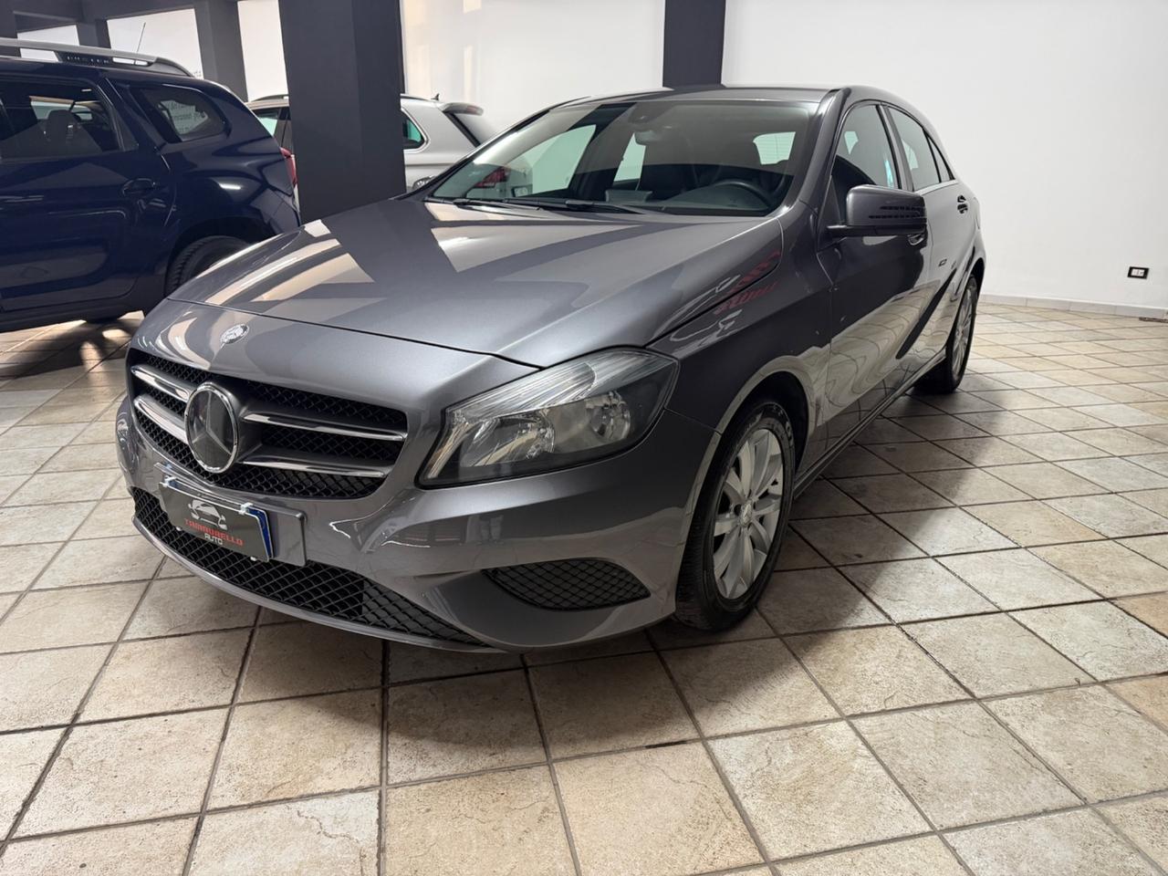 MERCEDES A 180CDI (110) Executive 2013