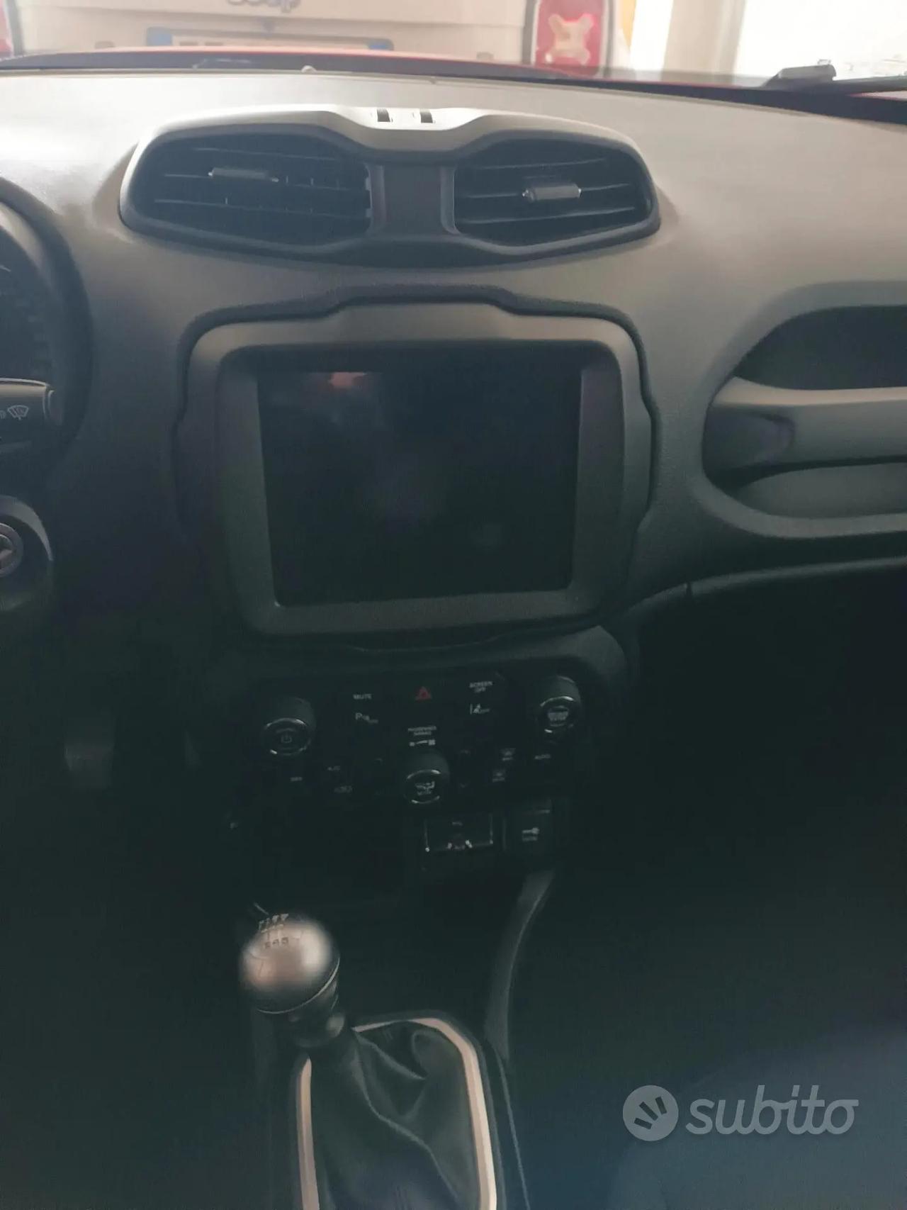 Jeep Renegade 1.6 Mjt 120 CV Longitude