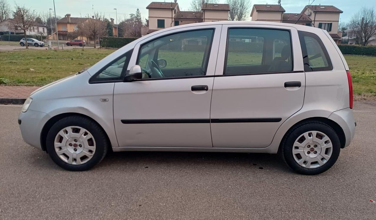 Fiat Idea 1.4 BlackEnergy GPL