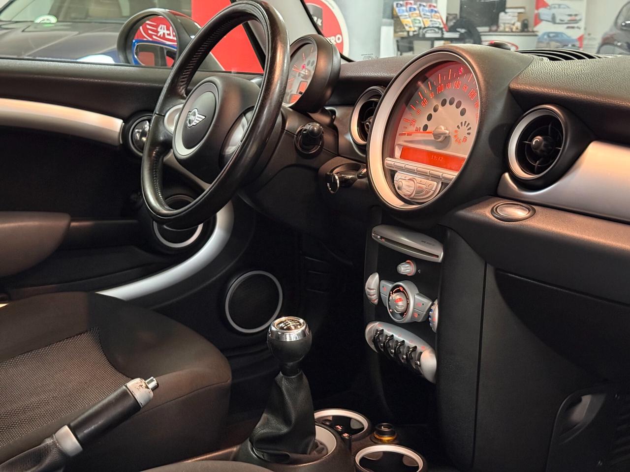 Mini 1.6 16V Cooper D Salt