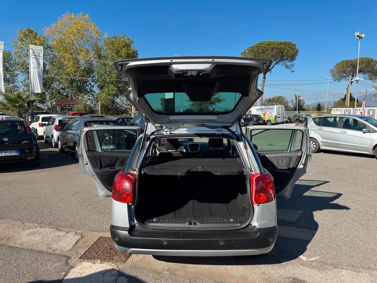 Peugeot 207 1.6 HDi 110CV SW XS Ciel 2007