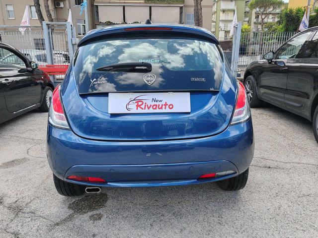 LANCIA Ypsilon 1.0 FireFly 5 porte S&S Hybrid Gold