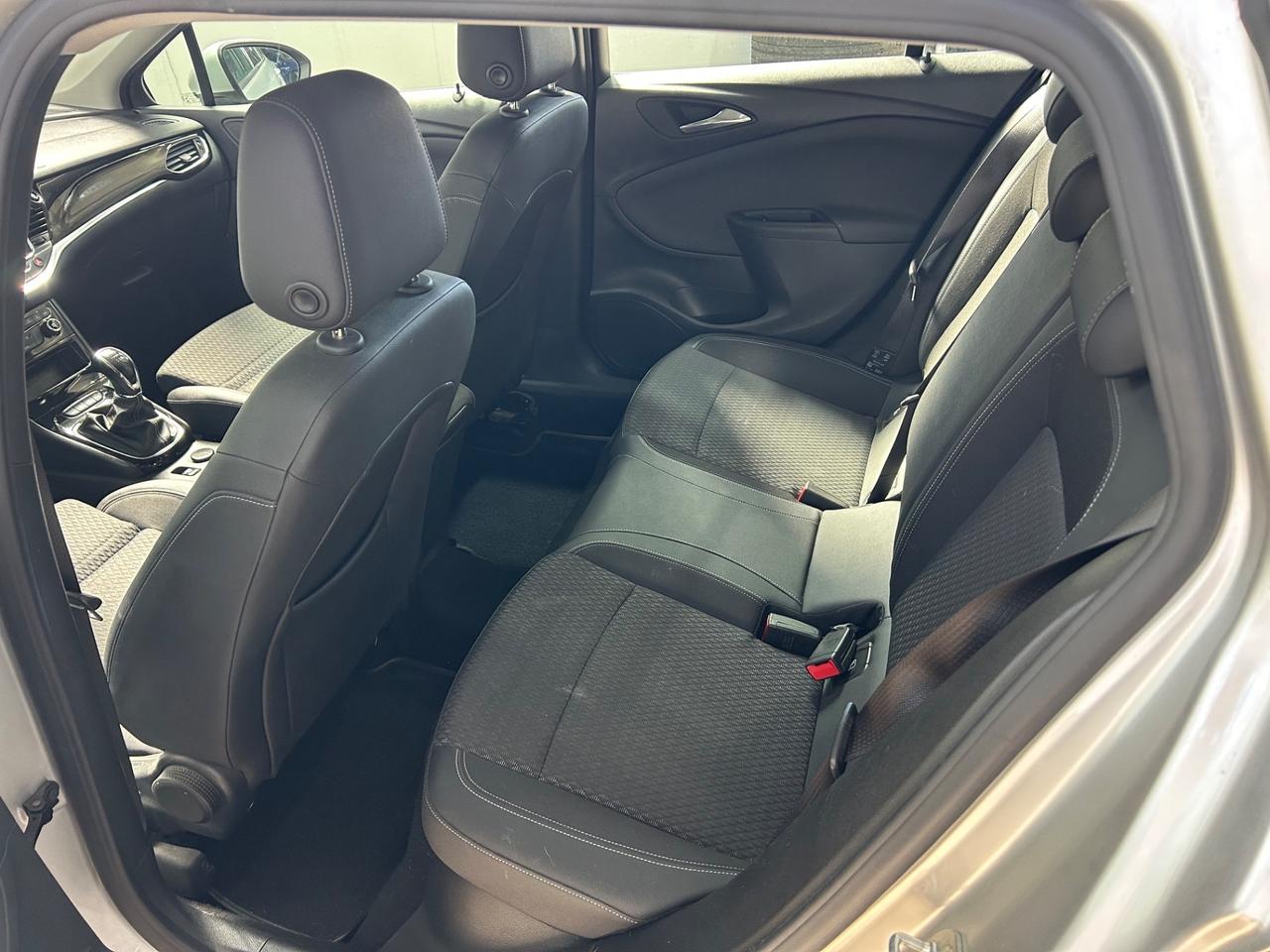 Opel Astra 1.6 CDTi 136CV aut. Sports Tourer Innovation