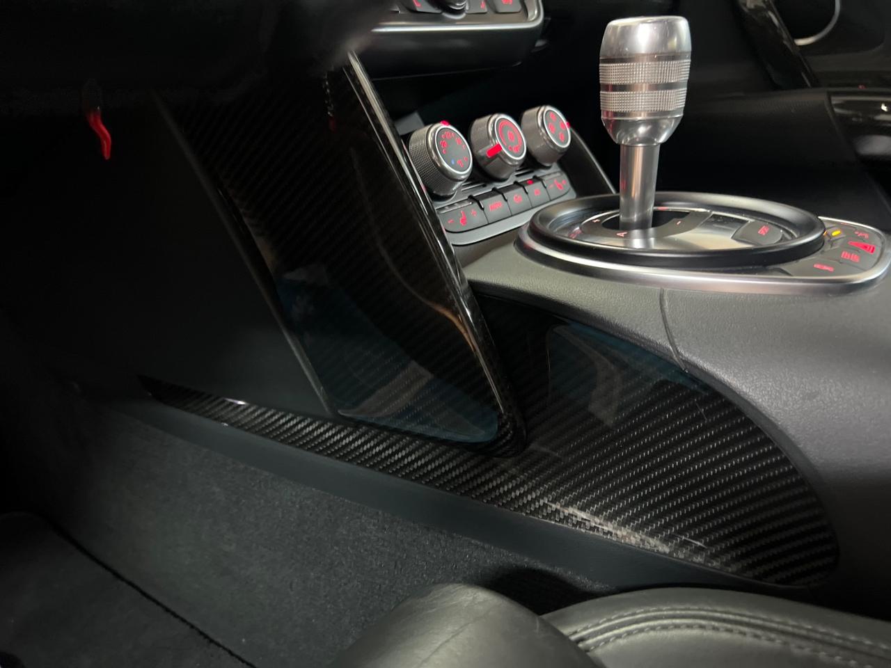 Audi R8 4.2 V8 FSI quattro R tronic Carbon