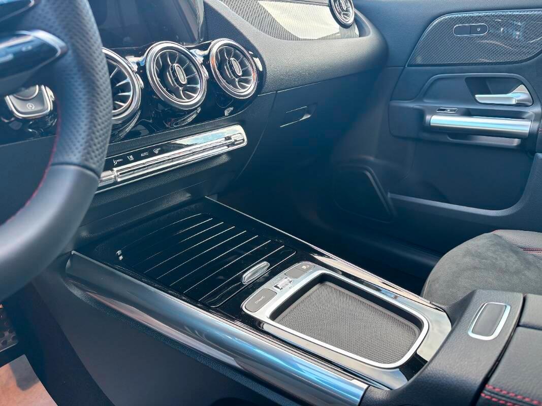 Mercedes Classe GLA 200 d AMG Line Extra auto