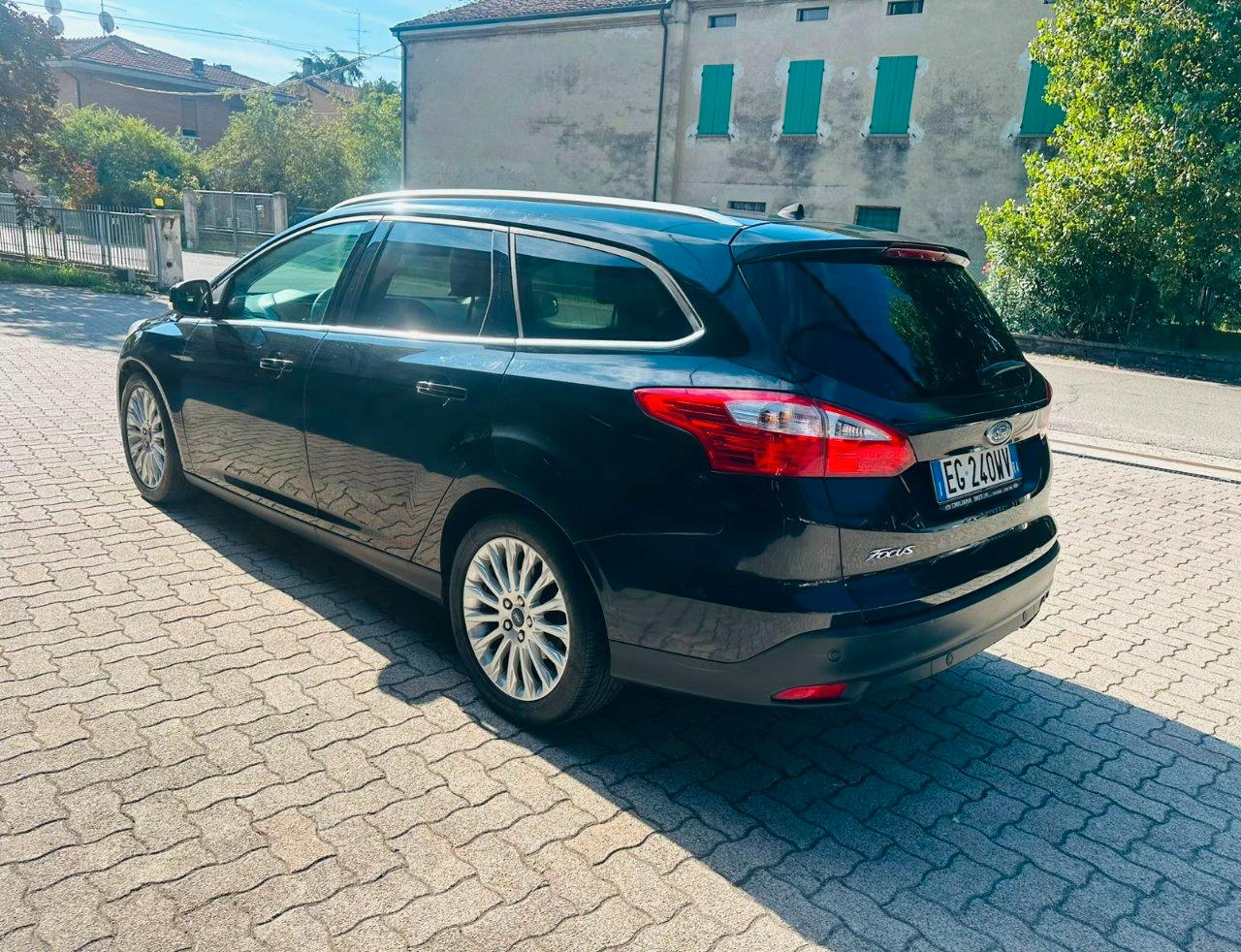 Ford Focus Station Wagon Focus SW 2.0 tdci Titanium 115cv AUTOM OK NEOPATENTATO