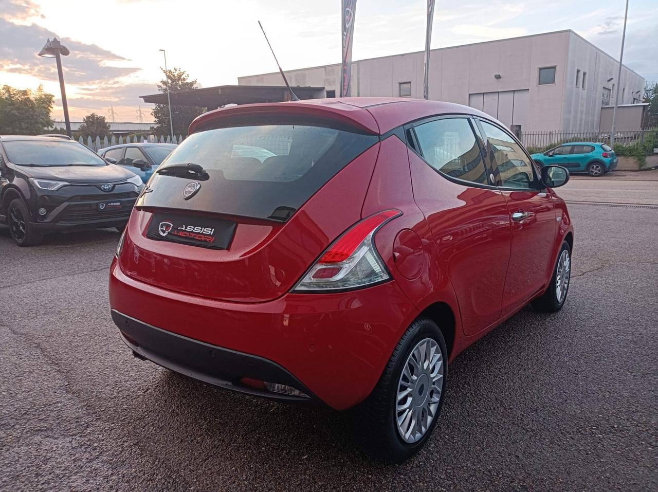 Lancia Ypsilon 1.2 69 CV 5 porte GPL Ecochic Mya