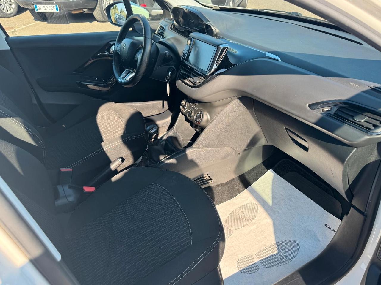 Peugeot 208 1.2 BENZINA 82CV 5P ACTIVE 2017