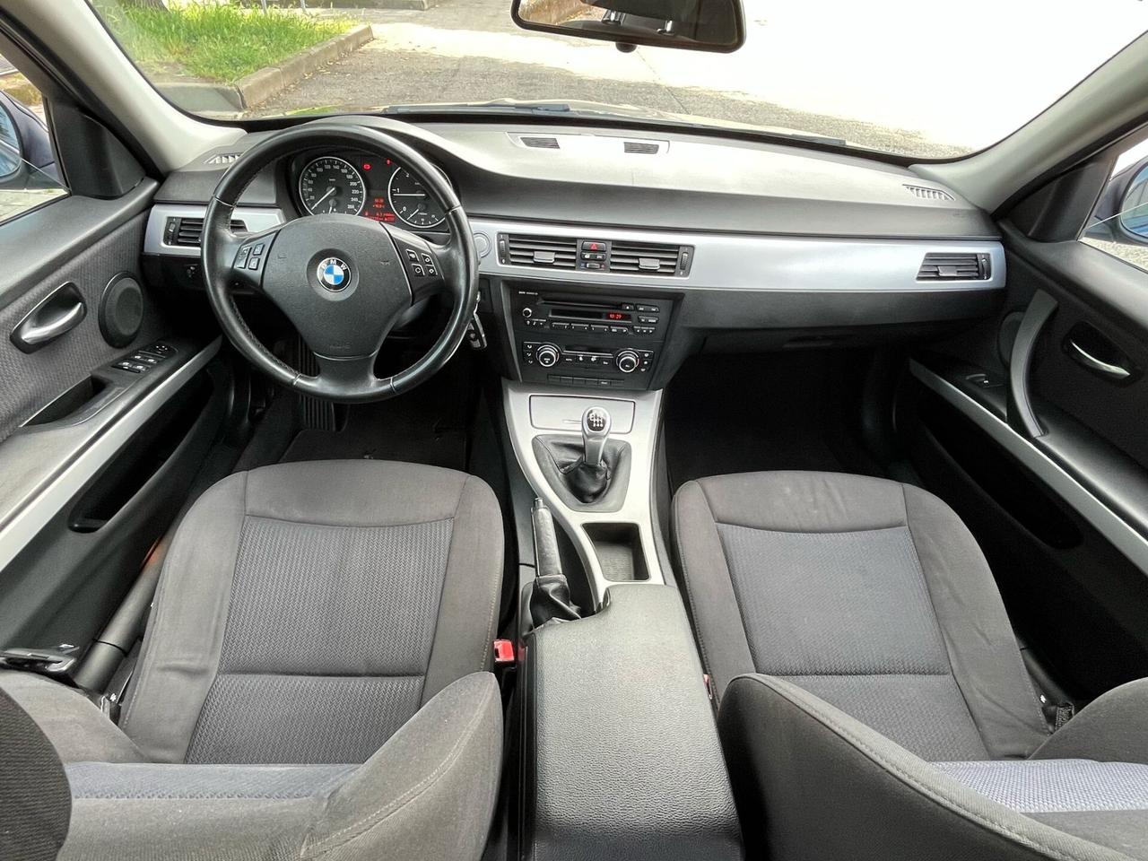 Bmw 318d 2.0 143CV Touring Perfetta