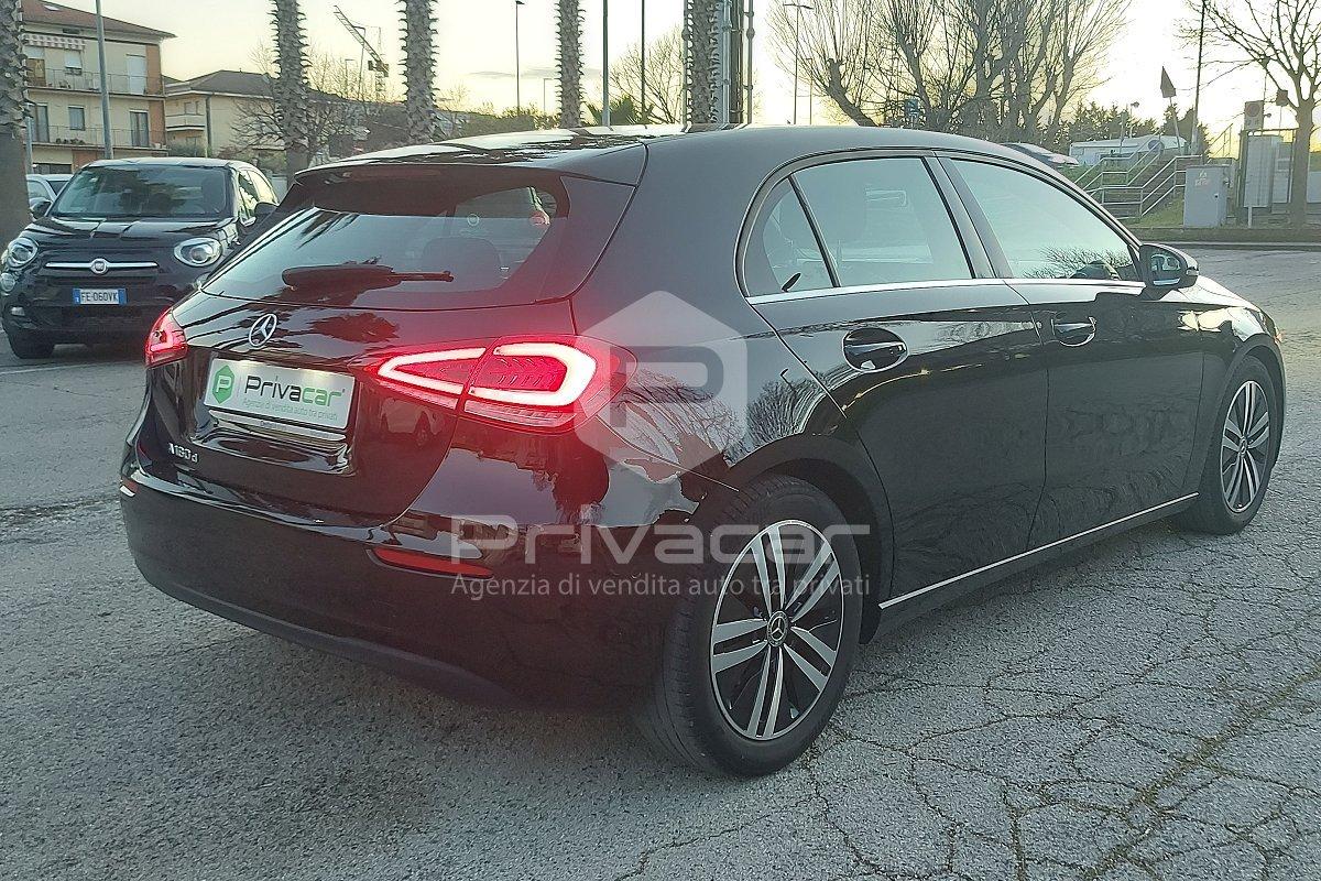 MERCEDES A 180 d Automatic Business