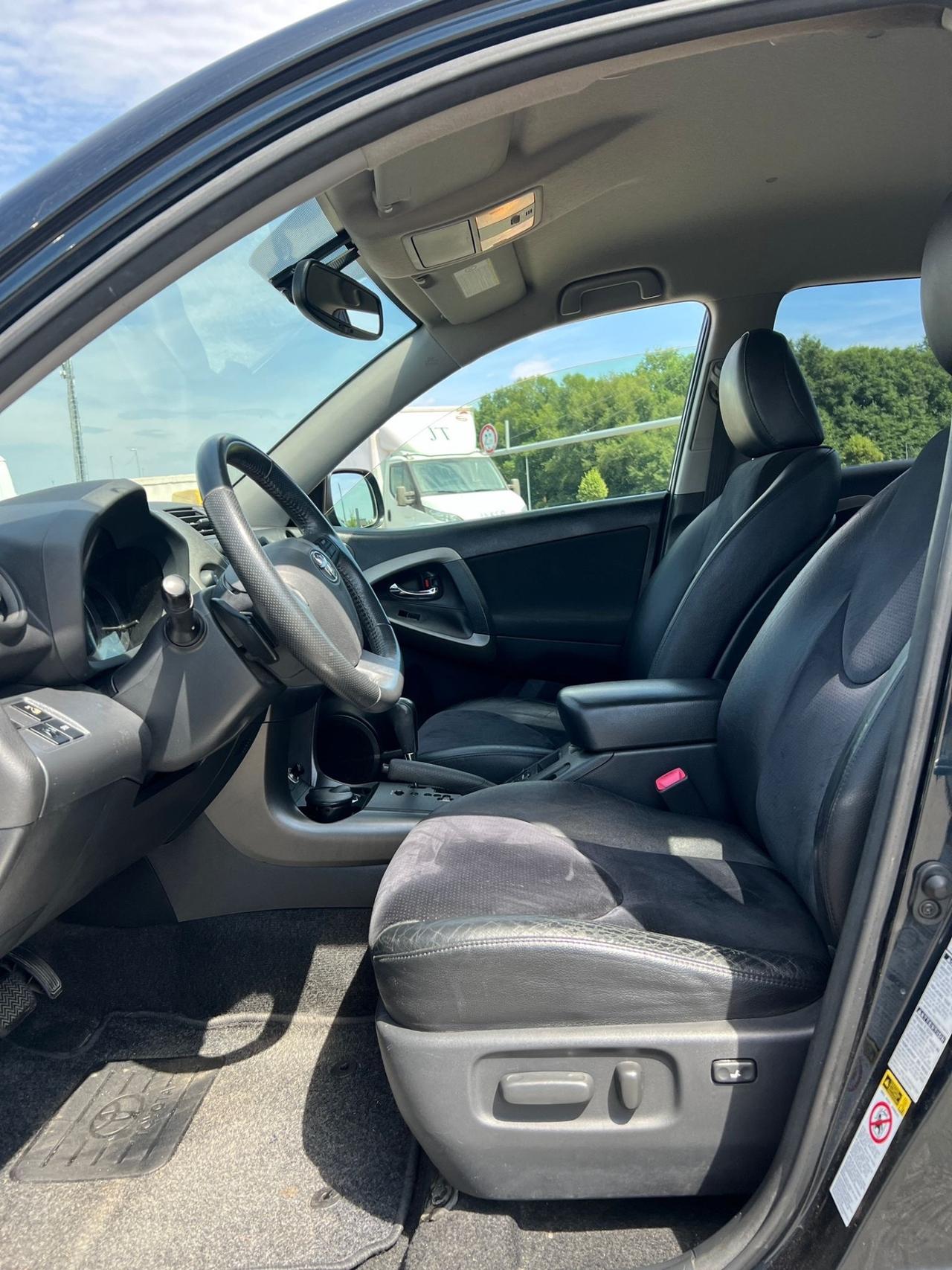 Toyota RAV 4 RAV4 2.2 D-4D 150 CV DPF