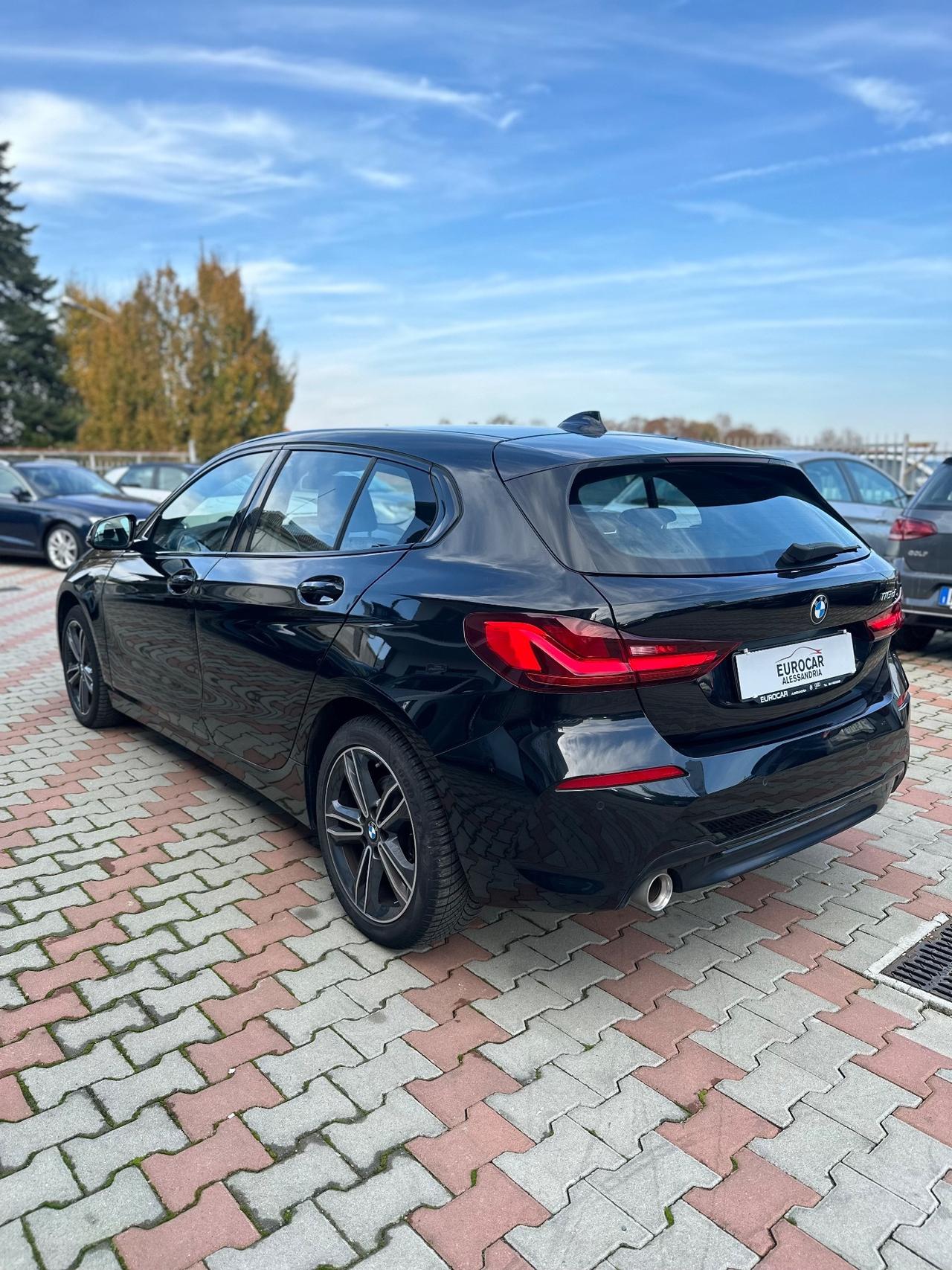 Bmw 116 116d 5p. Advantage