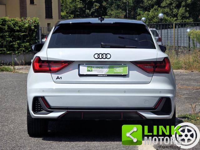 AUDI A1 25 1.0 95cv S Line Identity Black
