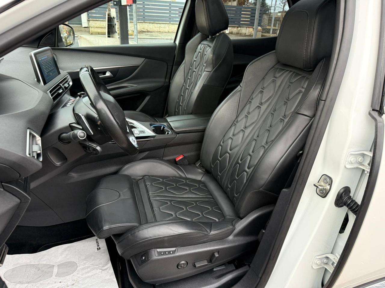 Peugeot 3008 BlueHDi 180 EAT8 GT*TETTO* IVA ESPOSTA