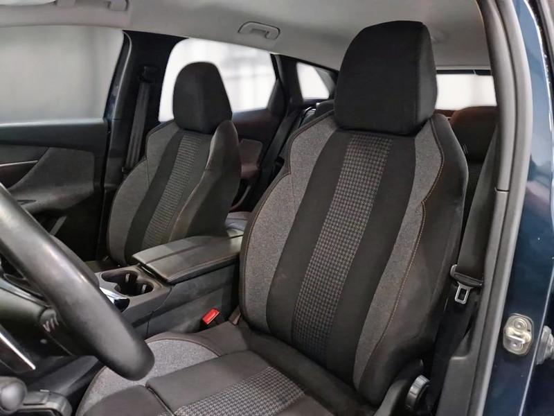 PEUGEOT 3008 BLUEHDI 130 EAT8 SES ACTIVE BUSINESS 5 PORTE SUV