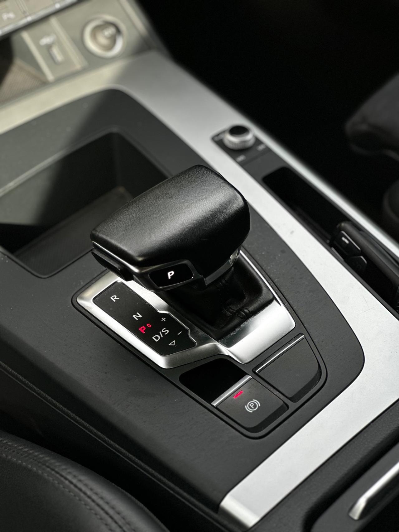 Audi Q5 40 TDI 204 CV quattro S tronic Business Advanced