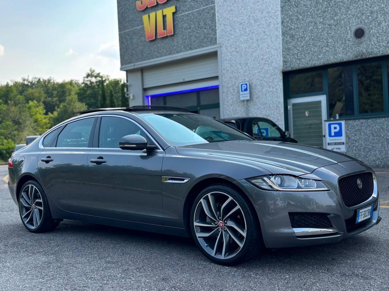 Jaguar XF 2.0 D 180 CV AWD aut. Portfolio