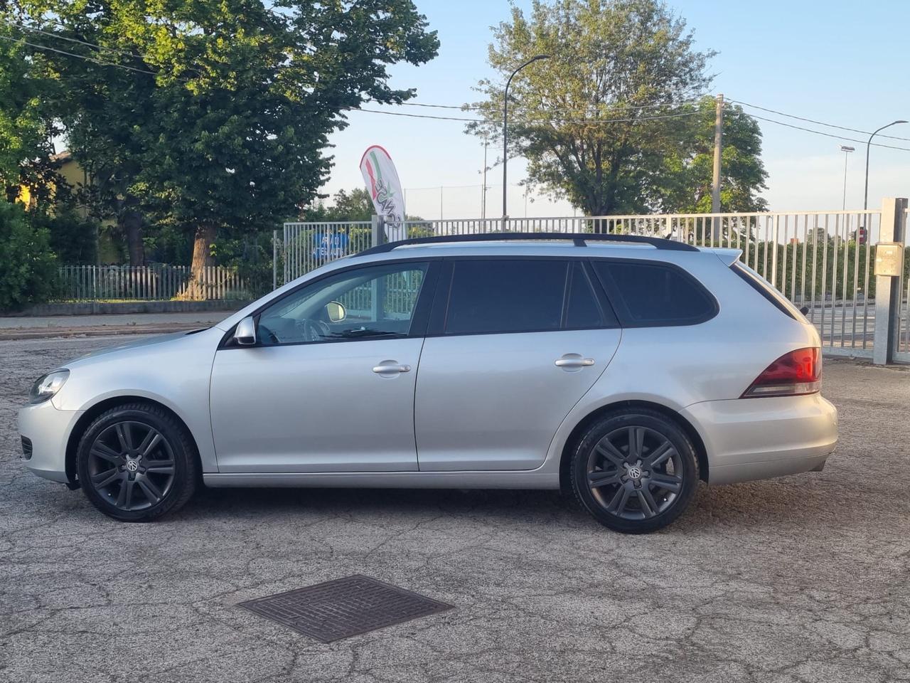 Volkswagen Golf 1.6 TDI DPF 5p. Highline