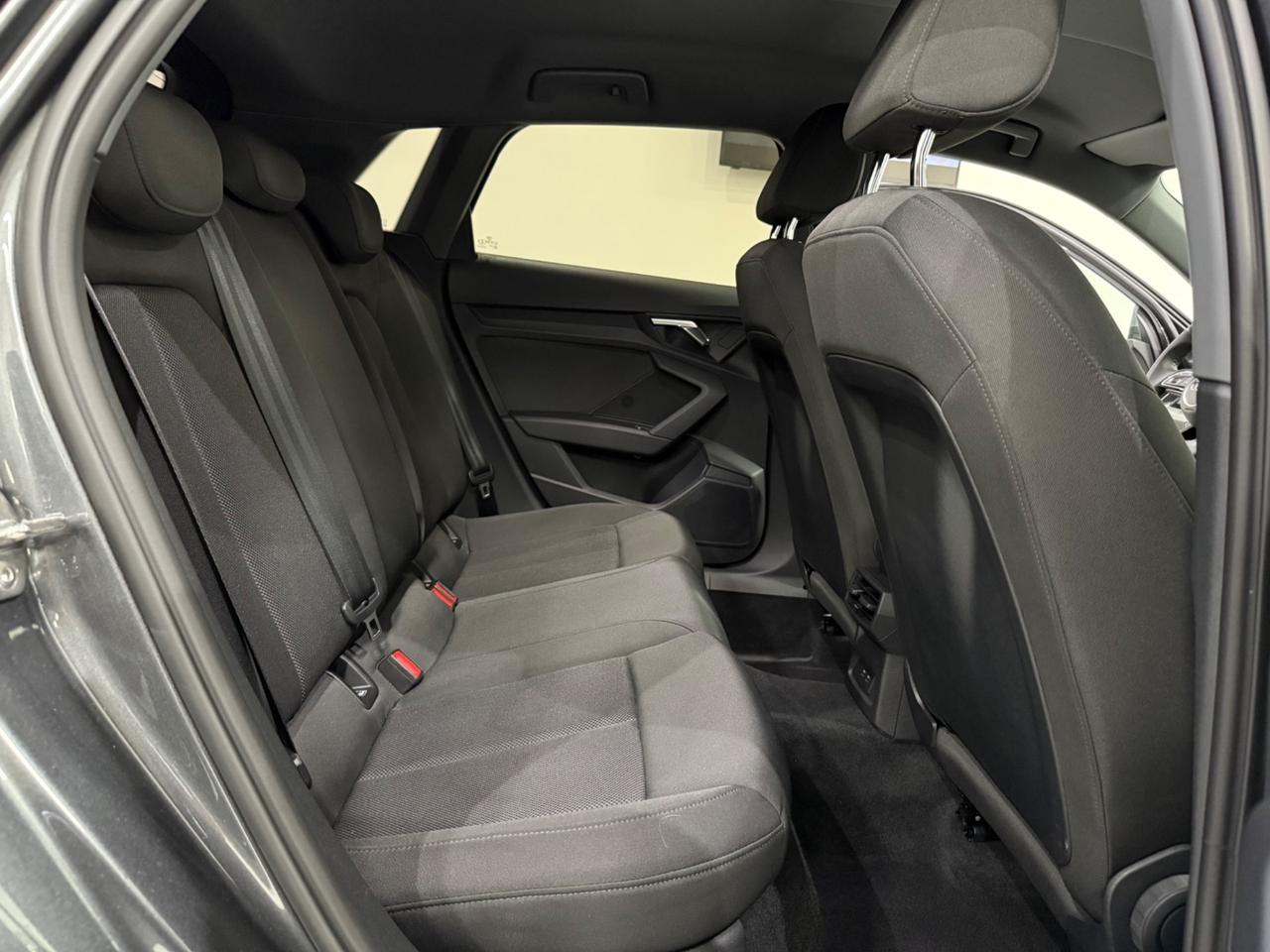 Audi A3 35 2.0TDI 150CV S tronic S line