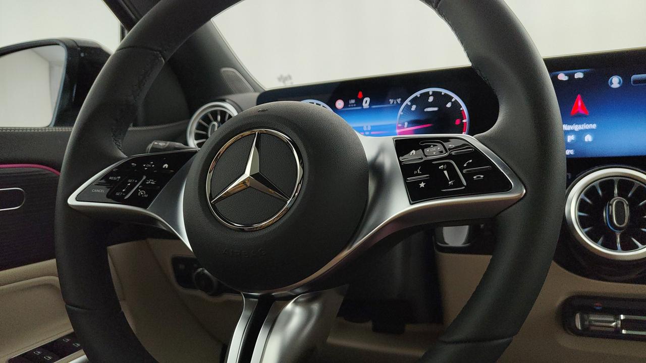 Mercedes-Benz GLA 200 d automatic