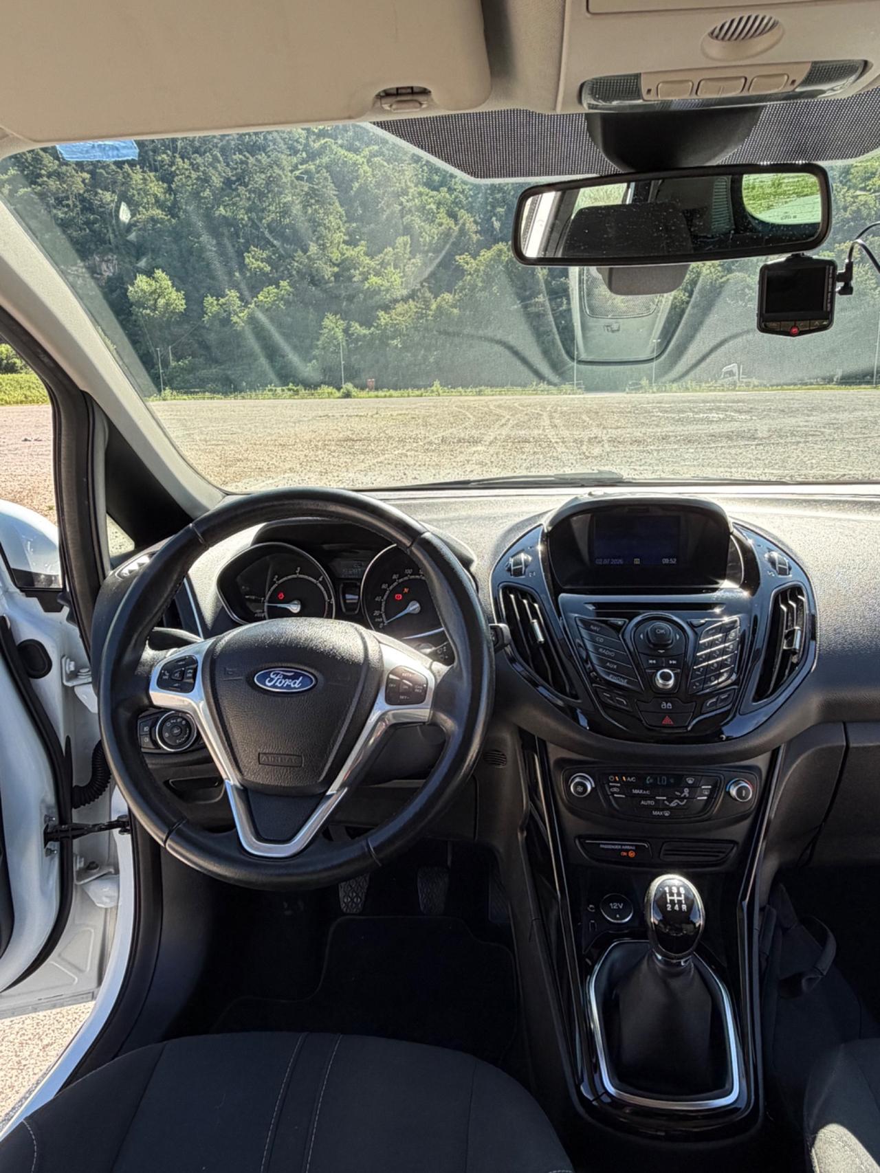 Ford B-Max 1.5 TDCi 75 CV Titanium ok neopatentati